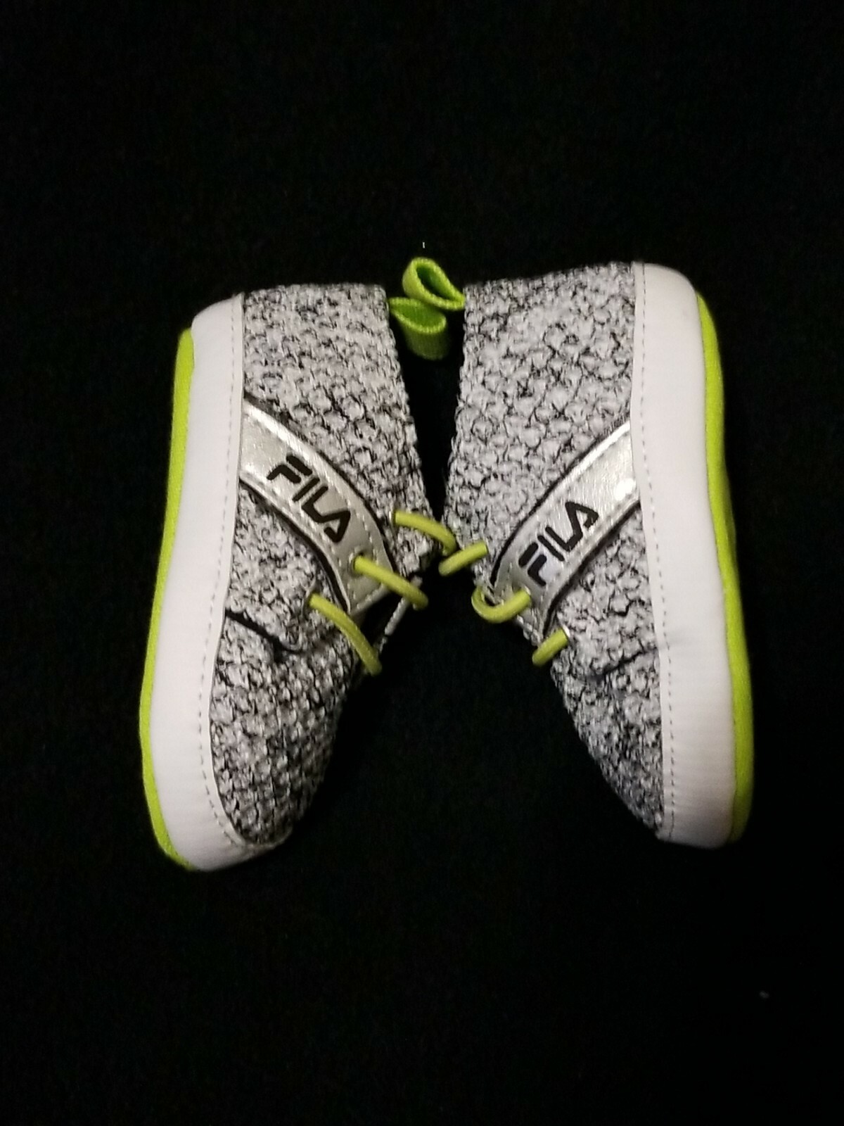 PONY Scarpe culla FILA per ragazzi grigio nero 0 6 MB ottime condizioni