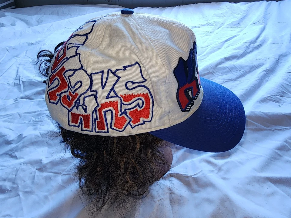 KANSAS JAYHAWKS VINTAGE GORRA SNAPBACK TOP OF THE WORLD DISEÑO GRAFFITI Foto 4 de 4