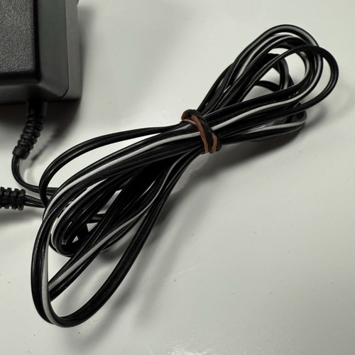 Adaptador de red original Sony AC-E455D de 4,5 V modelo del Reino Unido para Sony Walkman y Discman - Imagen 4 de 10