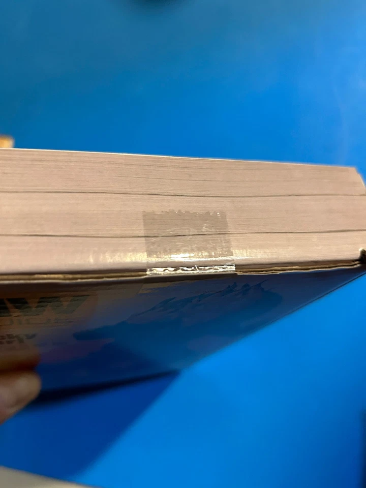 Marvel Legends Longshot from the PulseCon Exclusive Mojo World Box Set Figure - Image 2 of 4