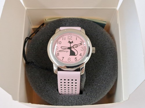 Vintage Tokyo Bay Red Tango Black Cat Wrist Watch In Original Box. Untested