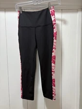 Ruby Ribbon Sport Ankle Leggings Black And Pink Camo Size Small EUC