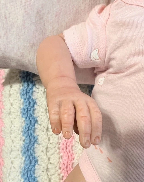 Reborn Tina Kewy's Tobias , comes with his coa , he is so sweet as a girl - Image 4 of 4