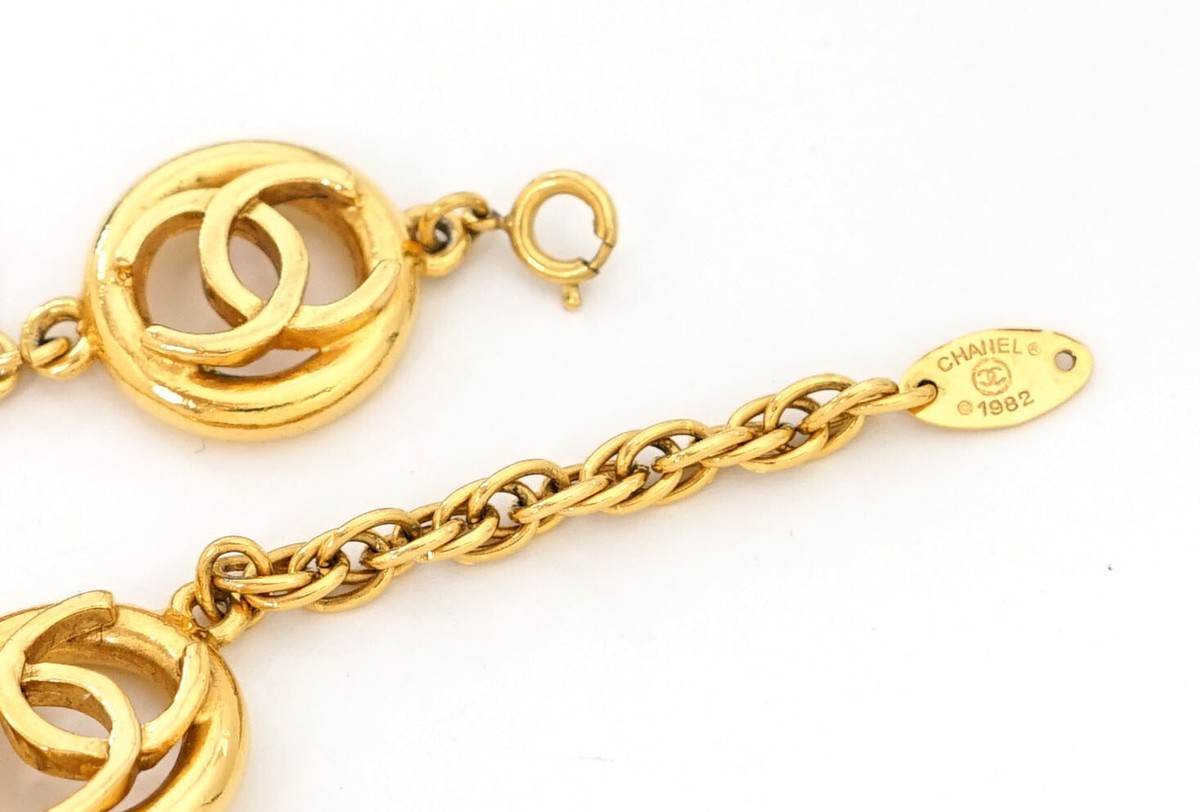 CHANEL CC Logos Round Coin Link Bracelet 8.6