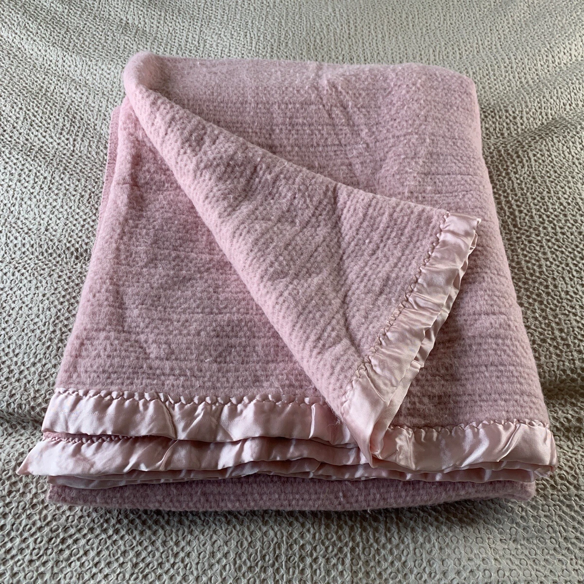 Acrylic blanket 2025 with satin binding