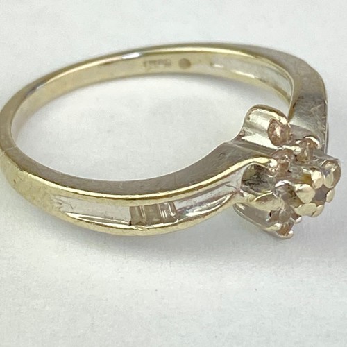 10k White Gold & Diamond Cluster Ring - Size 7 / 2.60g / Signed JWBR - Picture 4 of 15