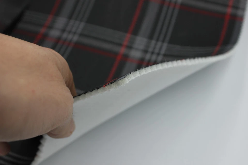 Tela de tapicería de coche GTI a cuadros roja - VW Golf MK7 - espuma de 3 mm - 59" - 150 cm - coche Foto 4 de 4