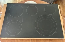 NEW!! GE OEM WB62X36447 Glass Range Oven Maintop Glass Assembly 