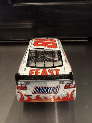 1/24 Action Kyle Busch 2008 Toyota #18 Snickers Atlanta Win Raced