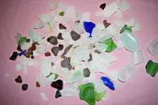 MIXED LOTS OF COLLECTED SEA GLASS - NEW ENGLAND