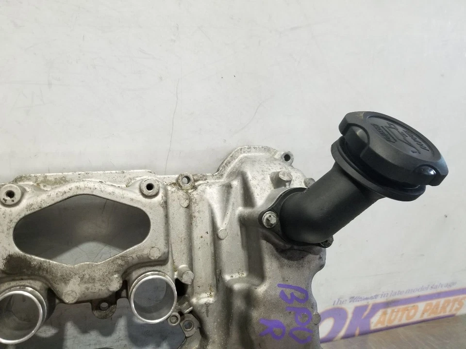 10 BMW 550I GT 2010 4,4 L pasajero cubierta válvula derecha Foto 4 de 4