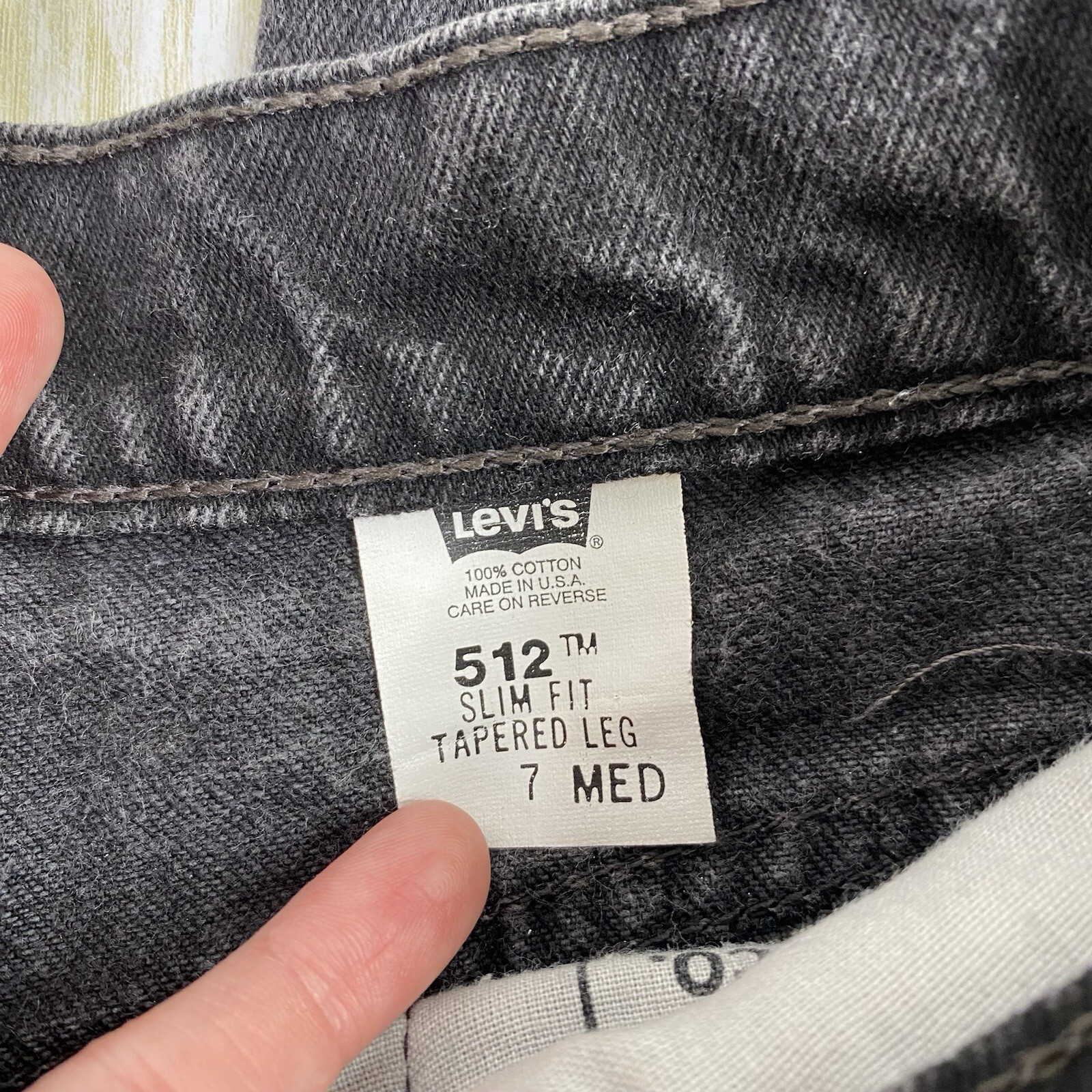 Vintage Levi’s 512 Women’s Size 7 / US 24 Black Slim Fit Tapered High Rise Jeans image 6