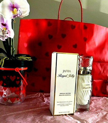Jafra Royal Jelly Milk Balm MOISTURE LOTION 3.3 FL OZ ESPECIAL EDITION