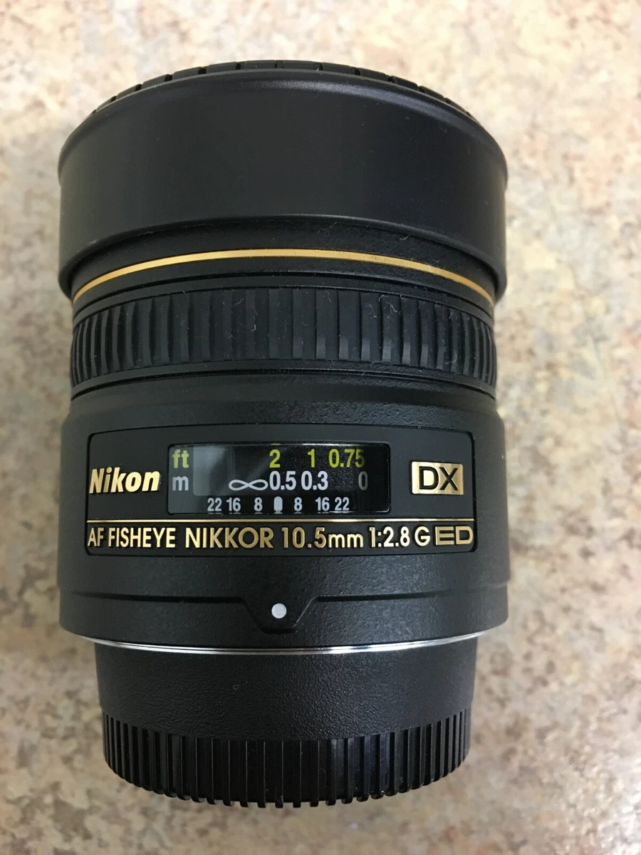 Nikon AF DX Fisheye NIKKOR 10.5mm f/2.8 G ED Lens w/Caps