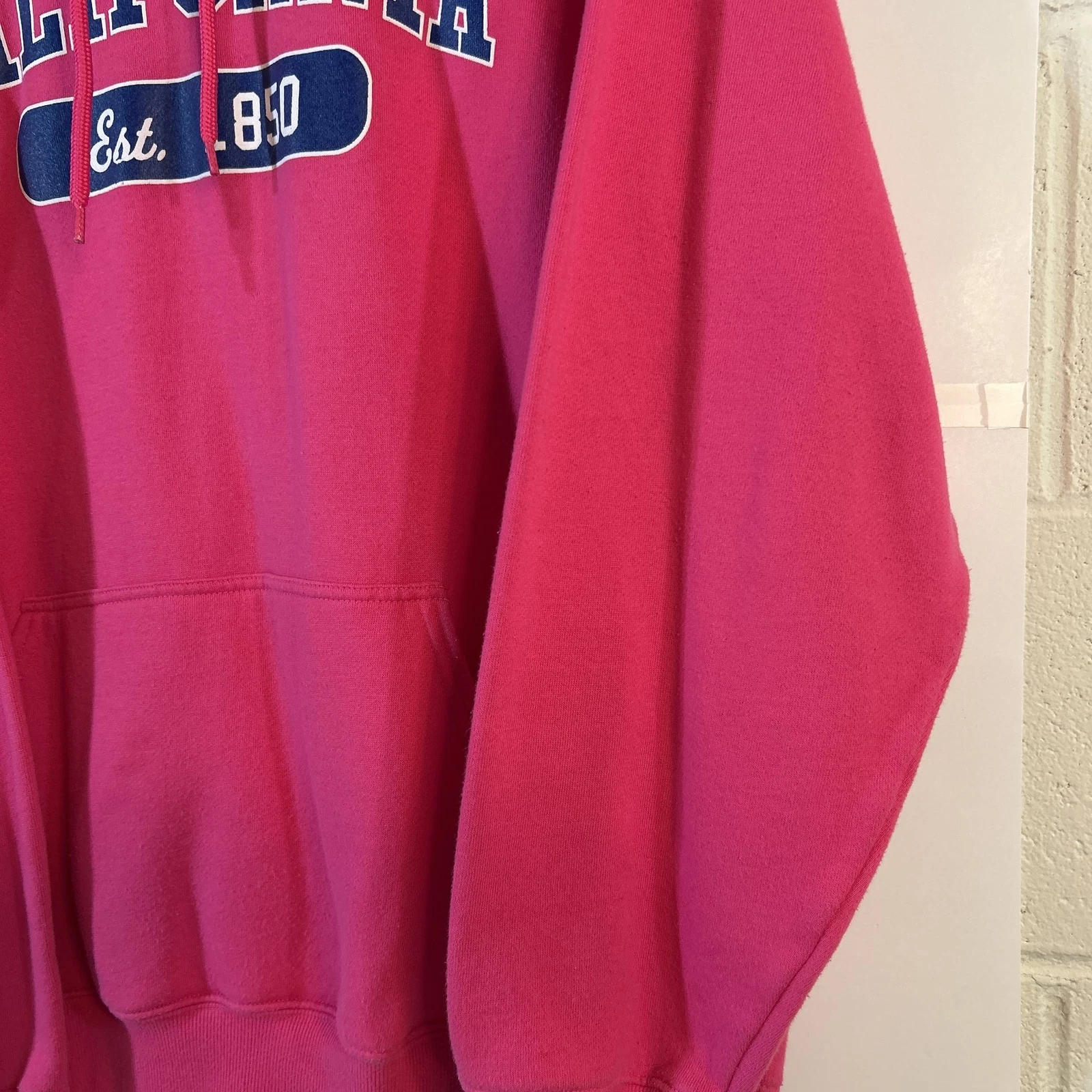 VETEMENTS California Est. Felpa con cappuccio rosa 1850. Taglia xl.Danneggiato: (MACCHIATO)?