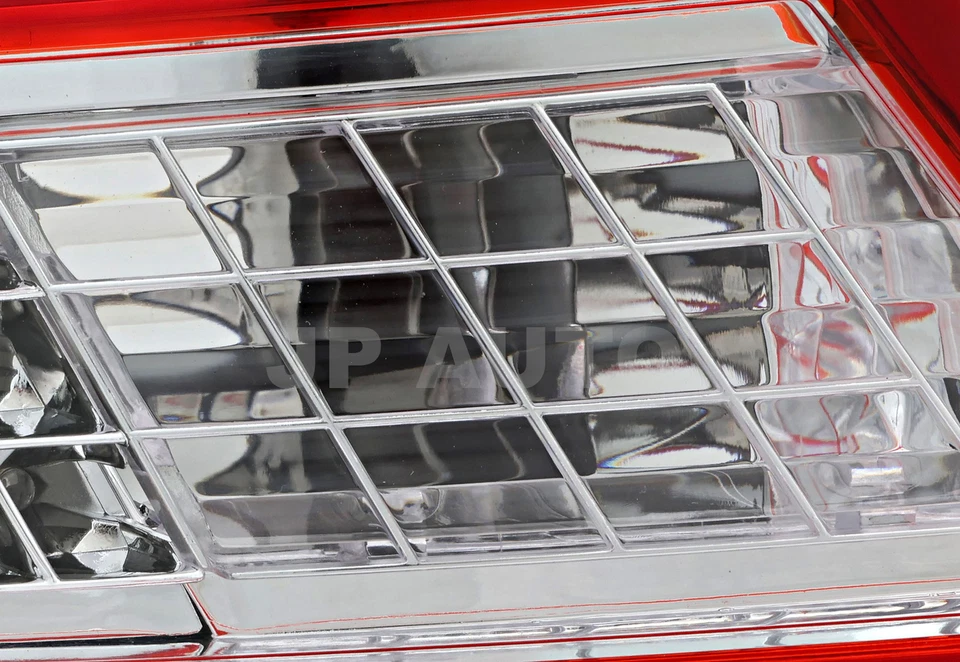 For 2008-2011 Mercedes Benz C Class Tail Light LED Driver Side - Image 2 of 4