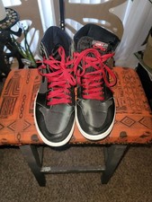 Nike Air Jordan 1 Retro High OG Black Gym Red...