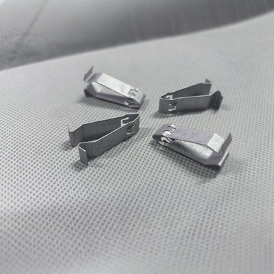 Dachhimmel Befestigungsclips 4 Stück für Golf für Jea für A3 Caddy Metall silber