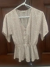 SIENNA SKY Women’s Red/Pink-Floral on White Background Blouse/Shirt/Top - Size S