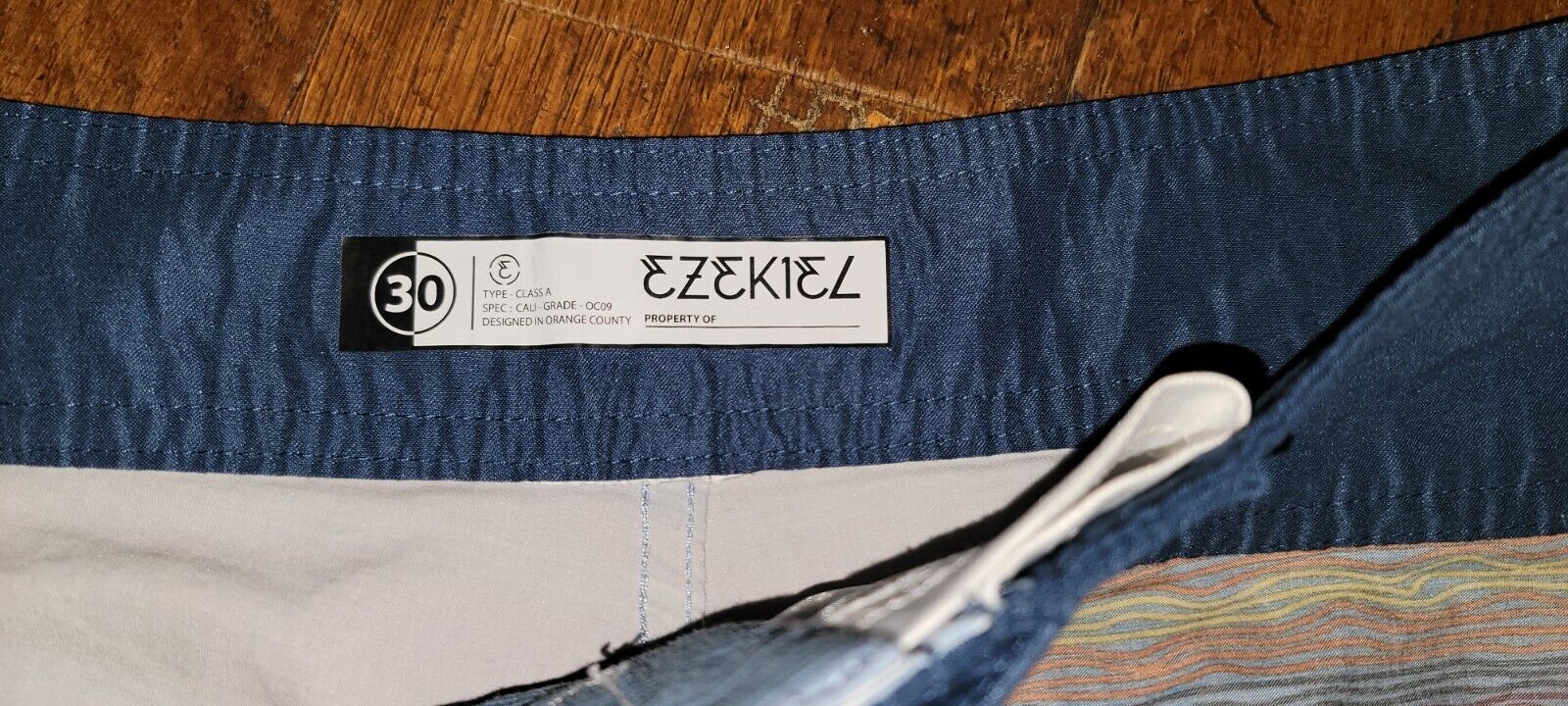 Ezekiel Board Shorts Size 30 Sunset - image 4