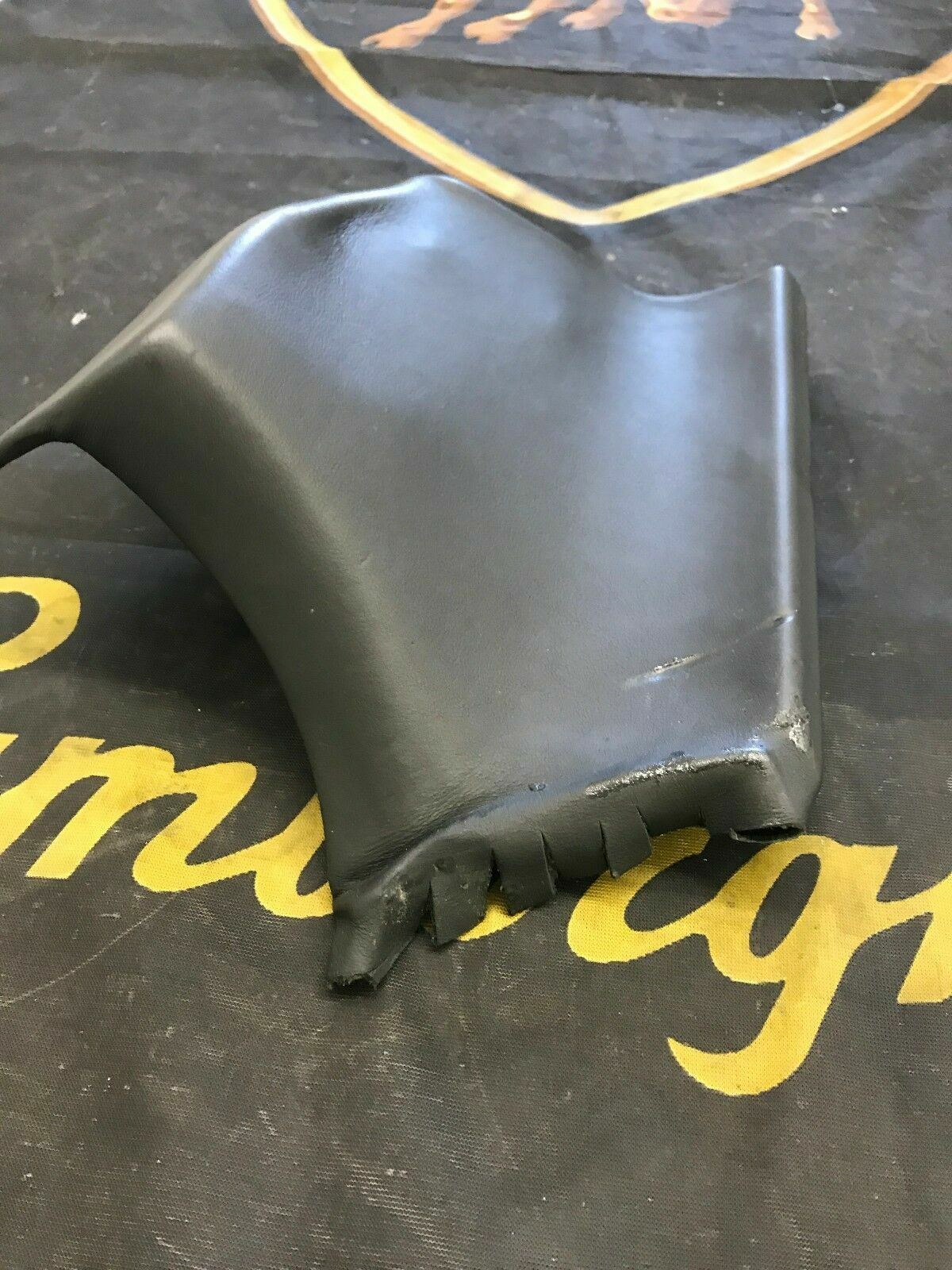 LAMBORGHINI MURCIELAGO COUPE INTERIOR RIGHT LOWER B PILLAR TRIM OEM 418867244