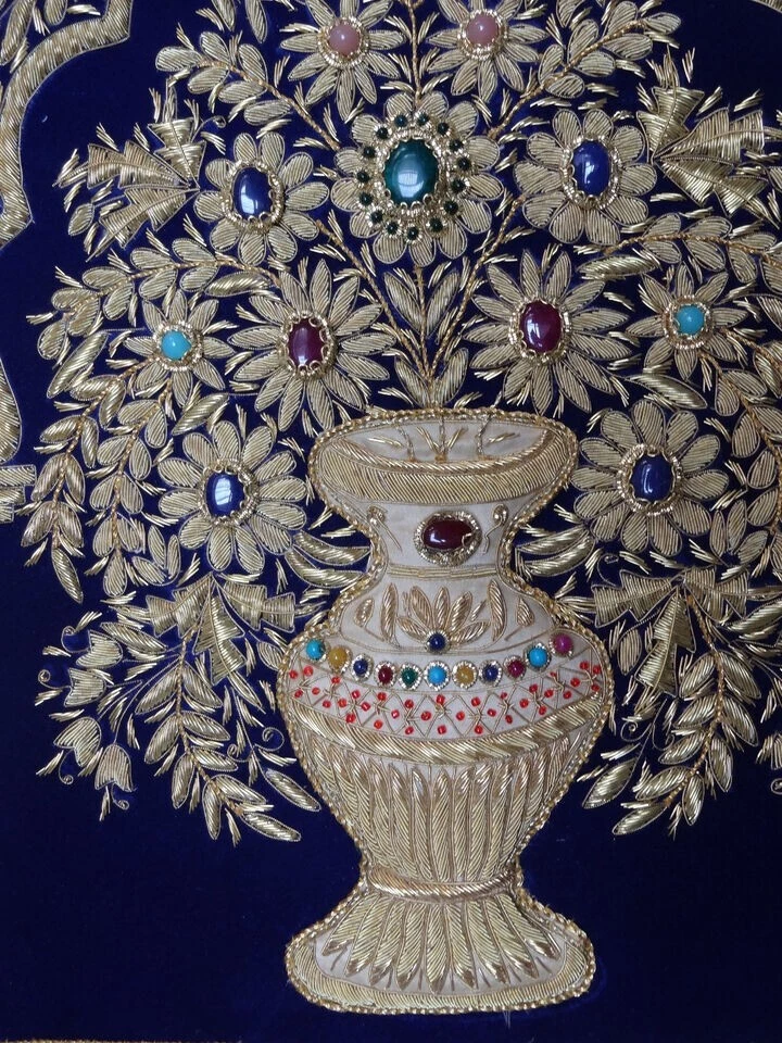 1,5 Fuß x 2 Fuß handgefertigte bestickte Zardosi Wanddekoration mit Schmuckst... - Bild 2 von 4