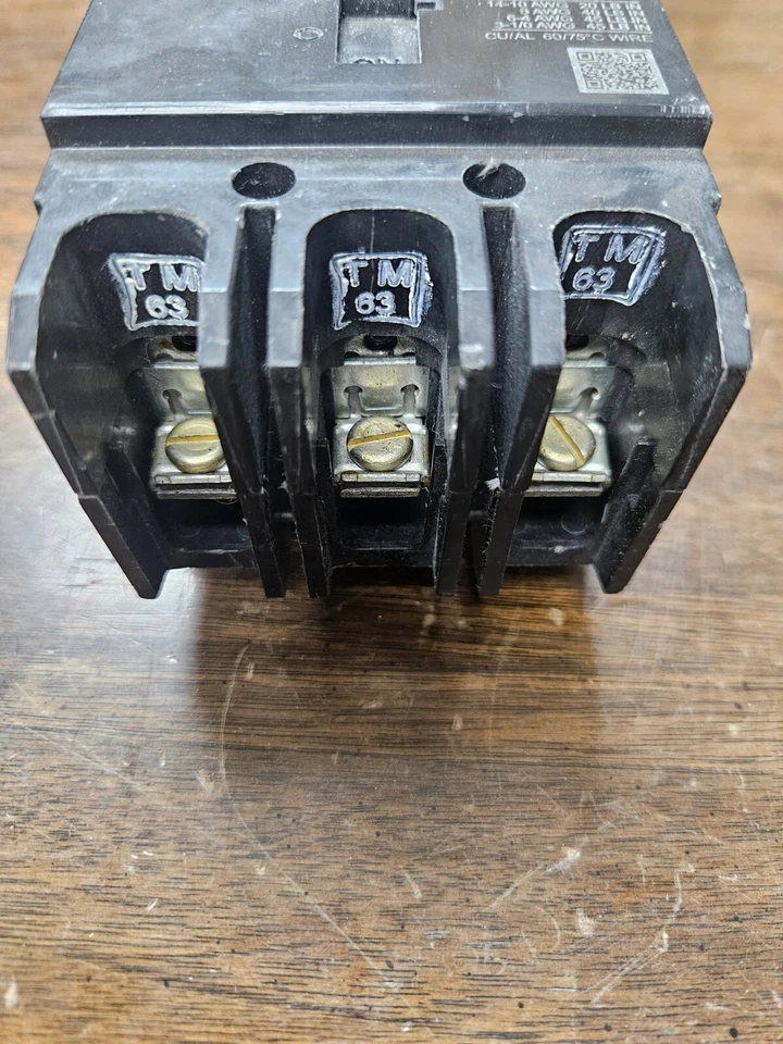 GHB3020 EATON NUEVOS EXTRACTORES 21 DISPONIBLES ENVÍO GRATUITO - Imagen 3 de 4