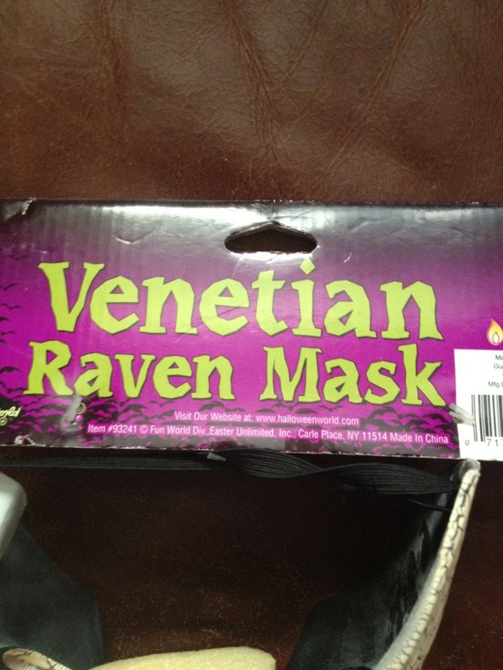 NWT Venetian Raven Mask - Image 2 of 3