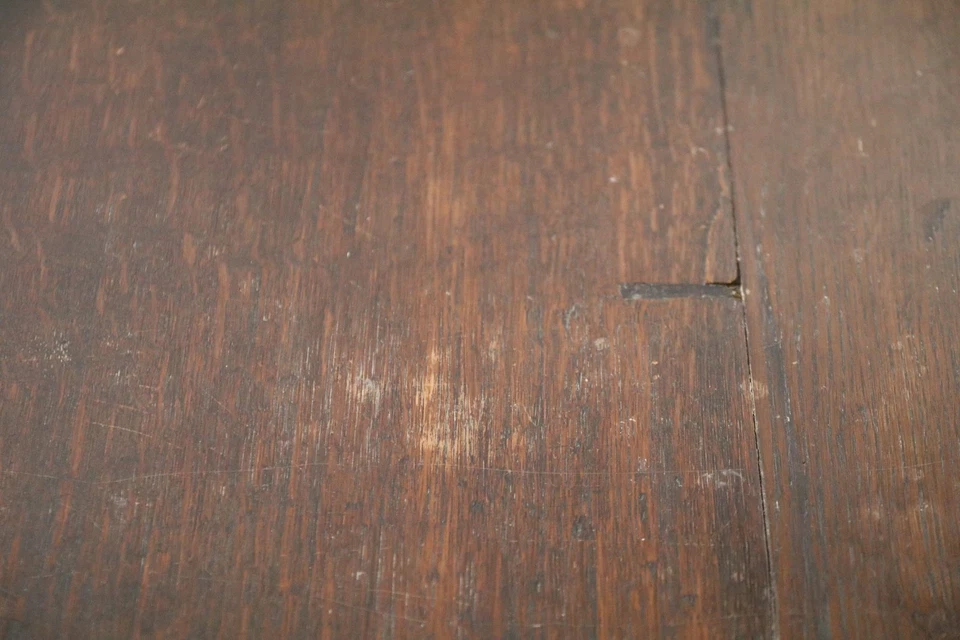 Antigua mesa de té inglesa reliquia de madera de 1800 a principios de 1900 Foto 4 de 4