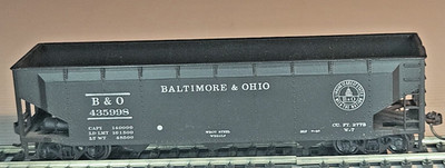 Roundhouse 1619 HO Scale 3 Bay Offset Hopper Baltimore & Ohio B&O Made in USA