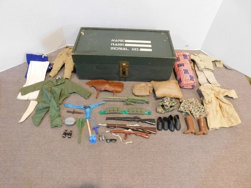 Vintage GI Joe Foot Locker With Sleeping Bag, Clothing, Rifles, & Accessories #5