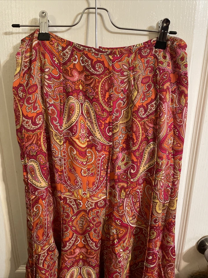 Talbots Long Fit and Flair Orange Color Mix Zip Long Skirt Size 4P Women's - Image 4 of 4