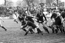 регби David Loveridge Slings The Ball