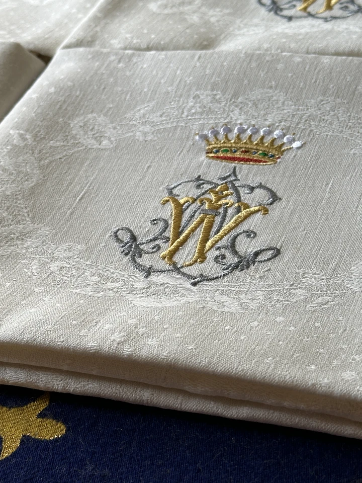 6 serviette Fleurs Lys 55x55 brodées monogramme  ancien W couronne Comte cadeau - Photo 2/4
