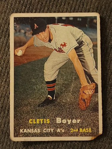 1957 Cletis "Clete" Boyer Topps #121 Rookie RC Kansas City A's *LOW GRADE* POOR