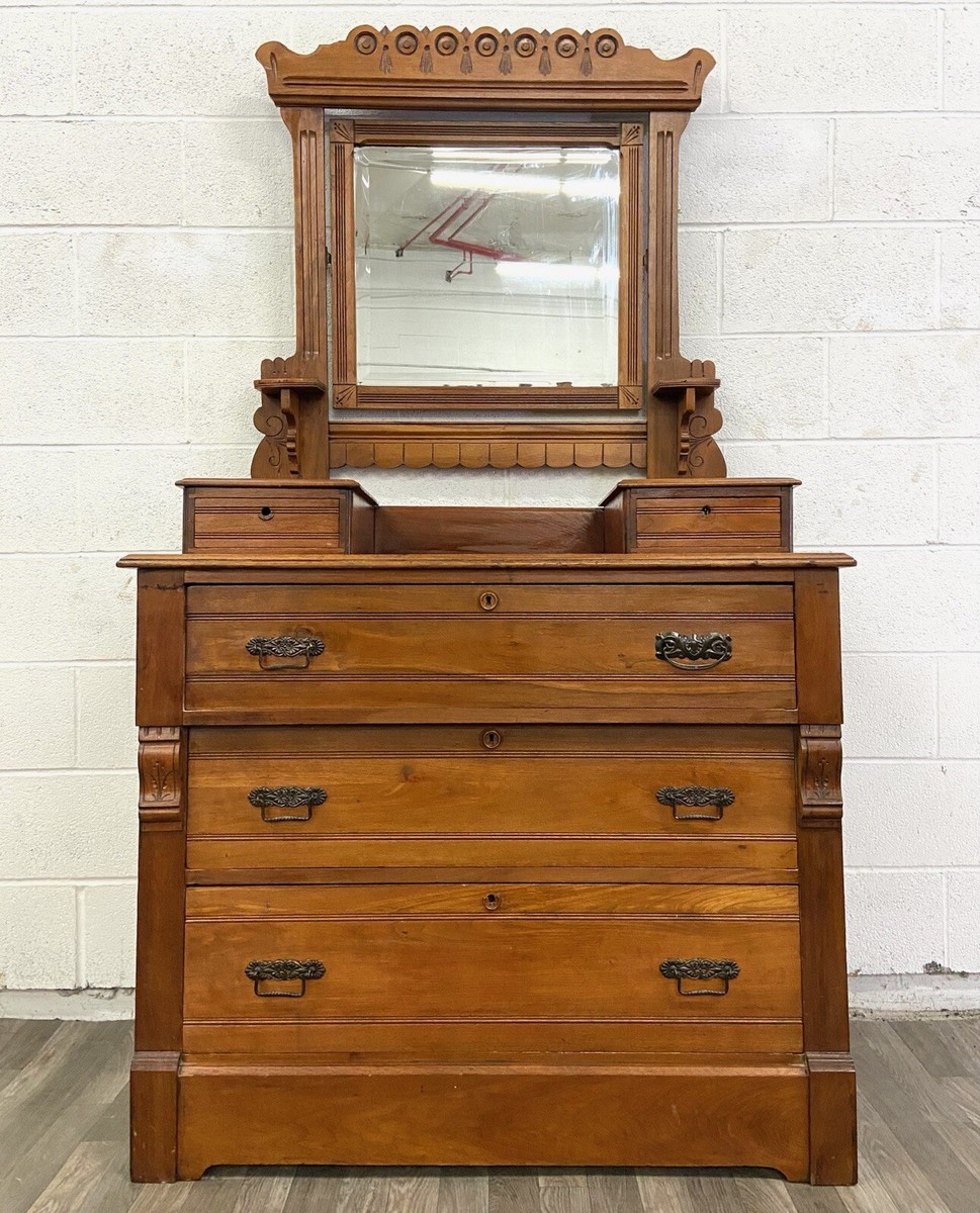 Antique Victorian Dresser With Mirror