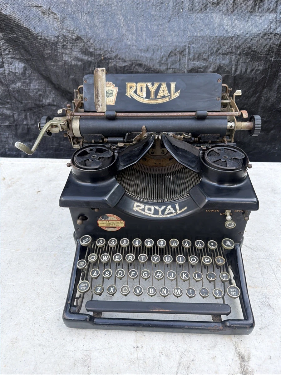 Royal Model 10 Typewriter In Collectible Typewriters for sale | eBay