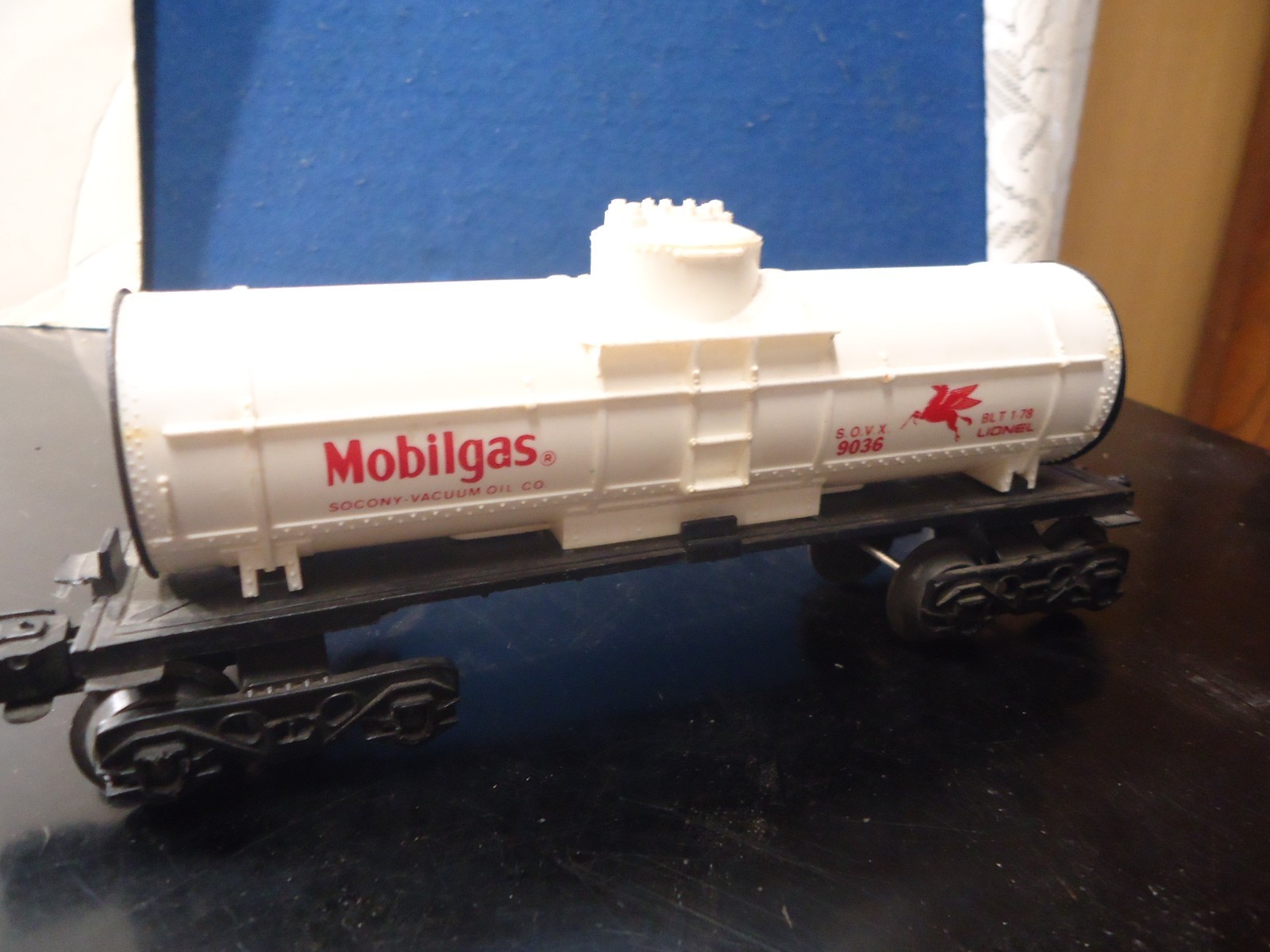 Click here to see eBay Auction