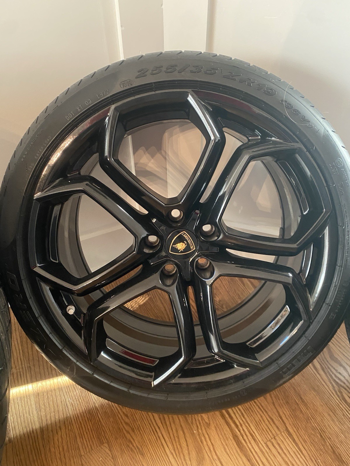 Set of 4 LAMBORGHINI AVENTADOR LP700 OEM Original Black Wheels and Tires