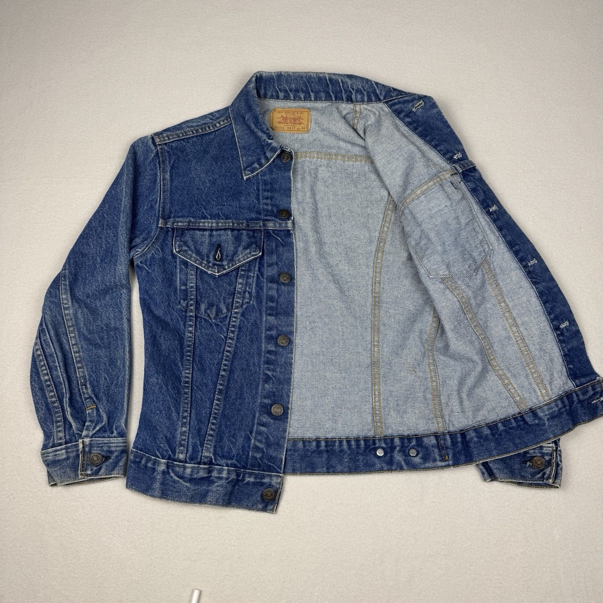 Vintage Levis Denim Trucker Jacket Type 3 III Size 34 USA Made