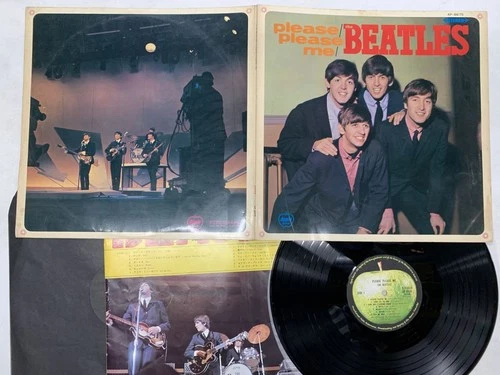 The Beatles Please Please Me Japan LP [95192ER]