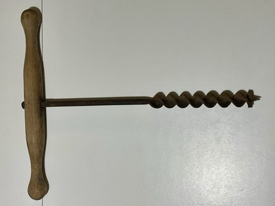 #ad Antique Primitive T Handle Wood Auger 18quot; Barn Beam Hand Drill Farm Tool Decor $24.95