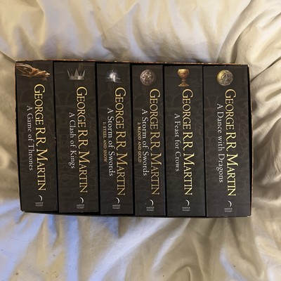 A Game of Thrones: The Story Continues. 6 Volumes Boxed Set The complete boxs...