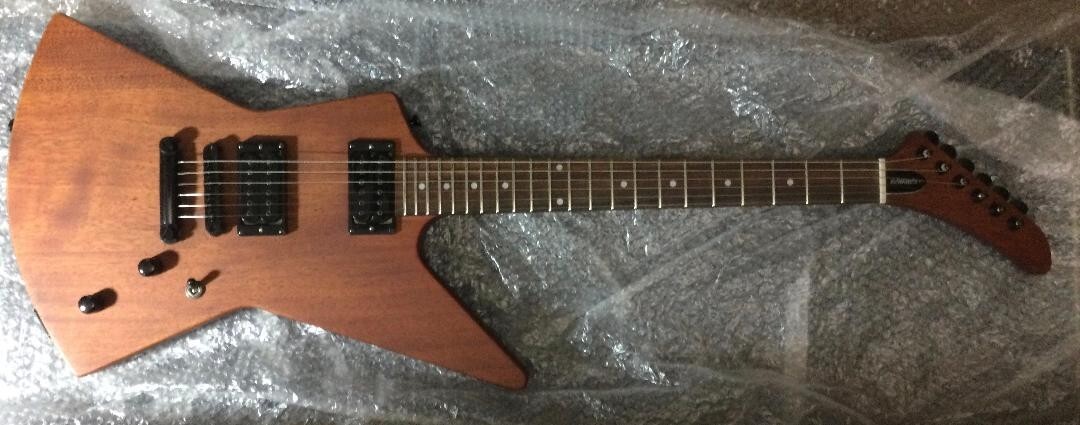 s-l1200.jpg s-l1200.jpg