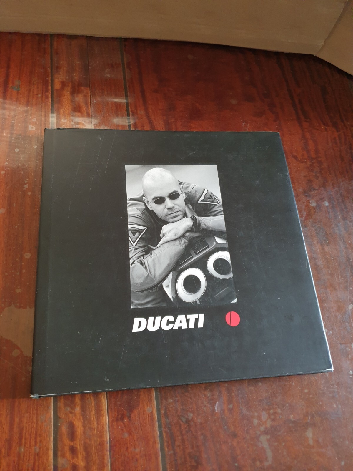 Picture 1 of 11