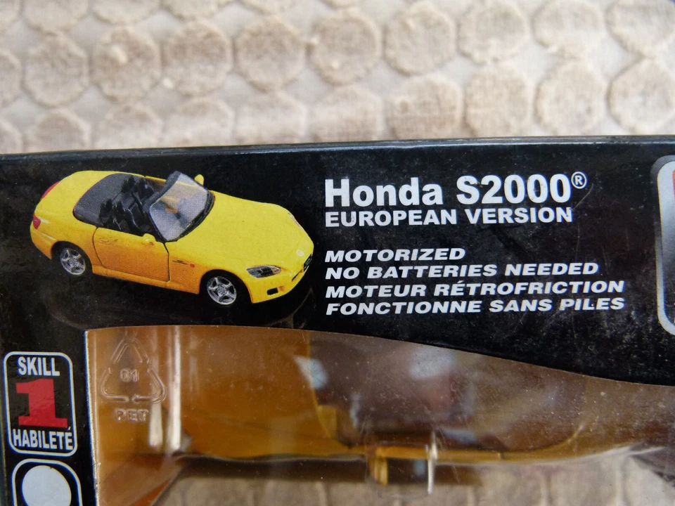 Maisto Assembly Line 1:36? Honda S2000 diecast/free post - image 4 of 4