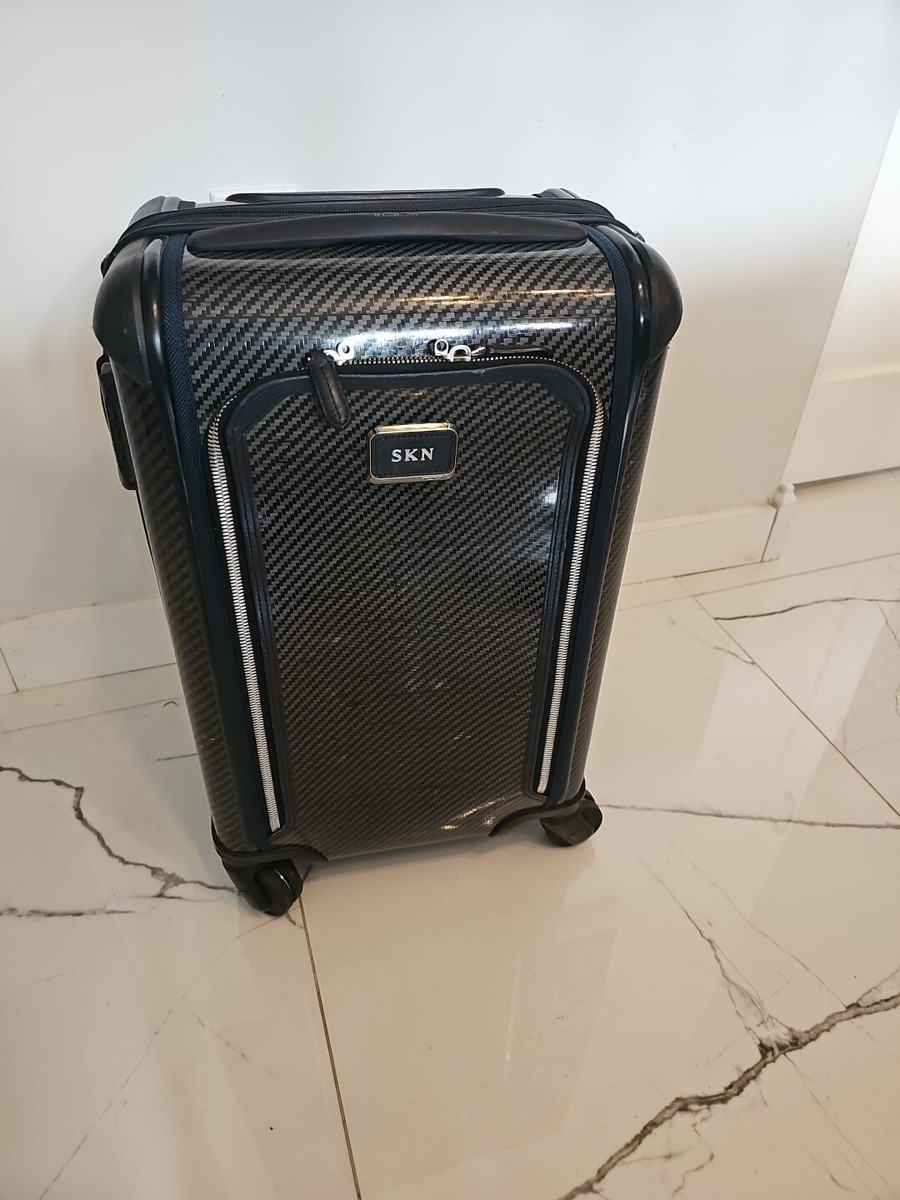 TUMI トゥミ Tegra-Lite グラファイト 25L 28704TG TUMI トゥミ Tegra-Lite グラファイト 25L 28704TG