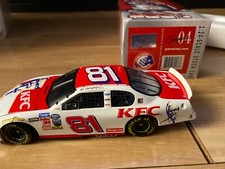 NASCAR ACTION Dale Earnhardt Jr #81 KFC 2004 monte carlo 1:24