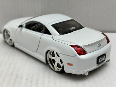 JADA DUB CITY LEXUS SC430 PEARL WHITE 1:24 DIECAST MODEL CAR NEW