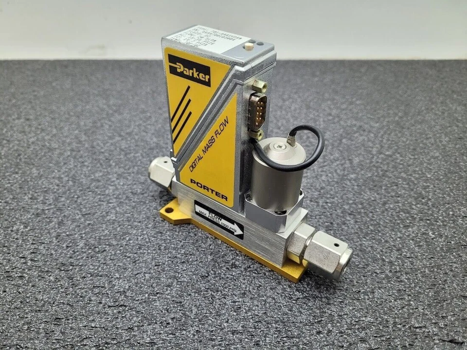 Parker Porter Digital Mass Flow Controller 701-AAASVPRM O2 Oxygen 20 SLPM VCR M - Image 2 of 4
